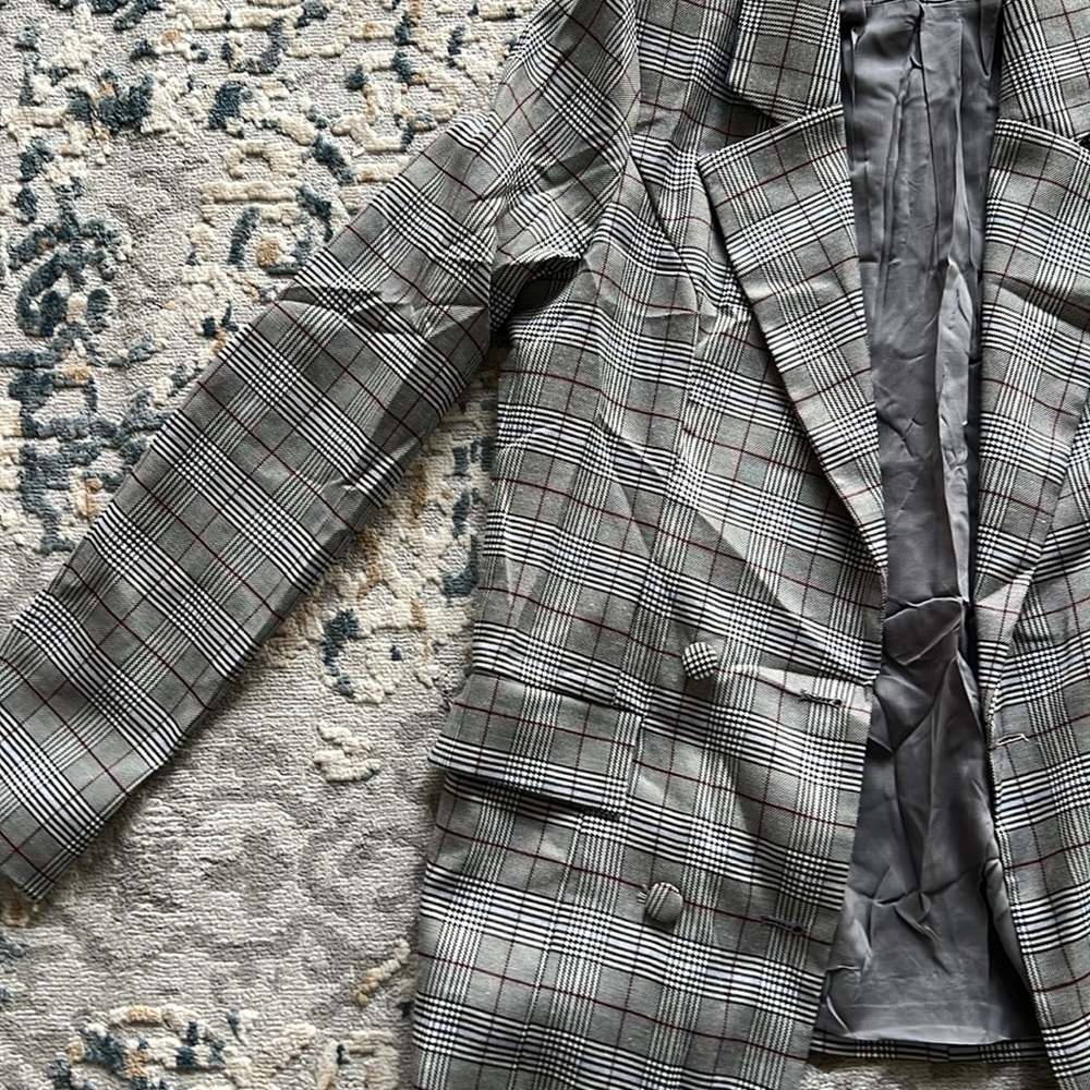 Marjorelle Rhea Blazer from Revolve - Picture 3 of 8